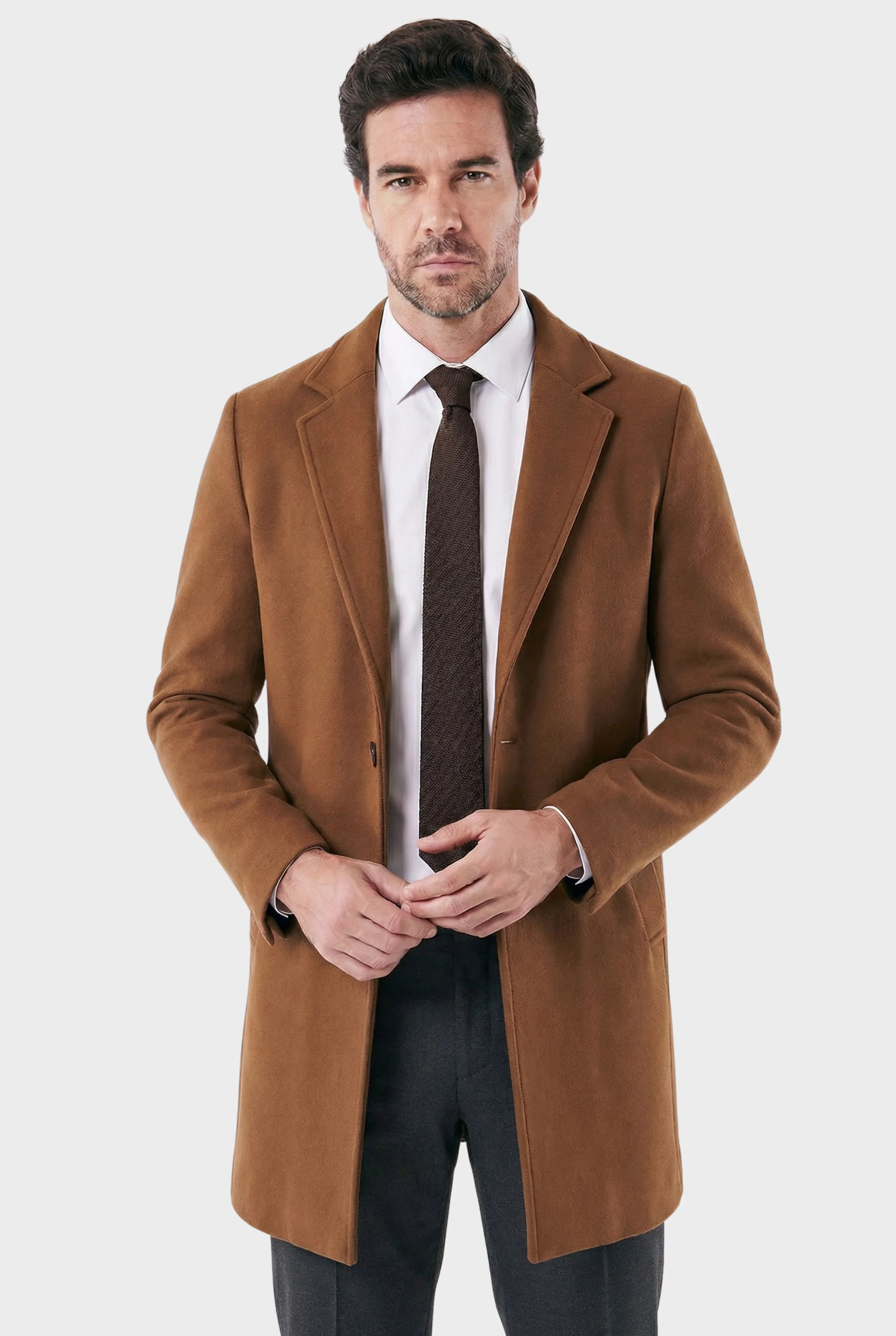 Sobretudo Masculino Médio com Lapela Notched Essentials