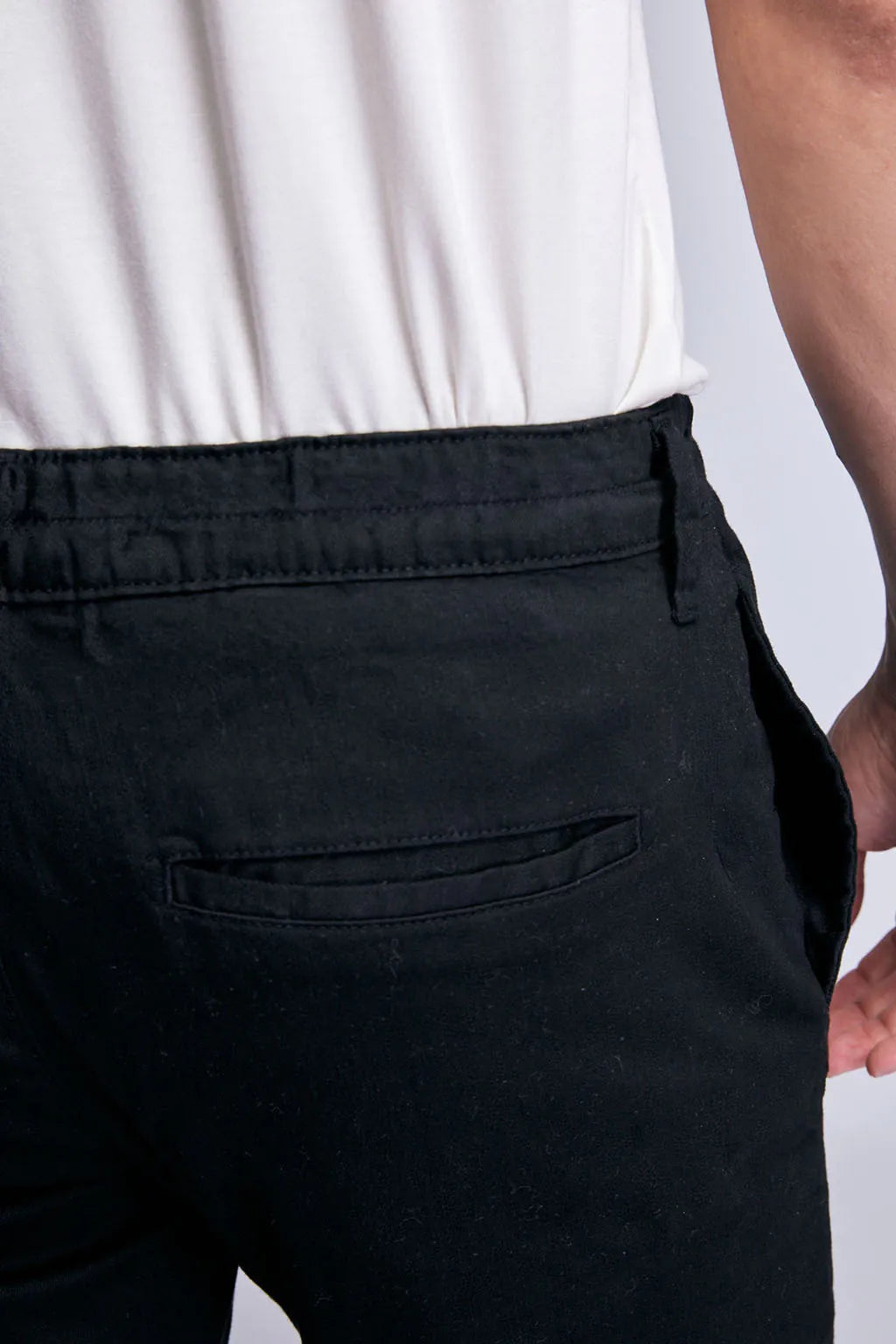 Calça LioTech com Elástico Preta